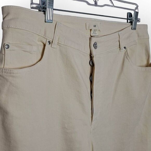 H&M Straight Leg High Waist Jeans in Cream size 14 - Picture 2 of 7